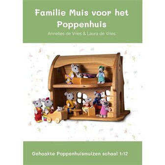 Boek Familie muis voor het poppenhuis
