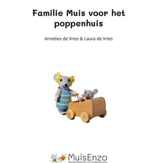 Boek Familie muis voor het poppenhuis