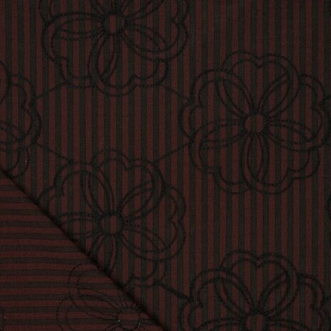 0-23047.101 Seersucker Flowy Embroidery